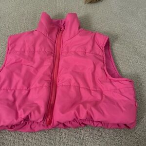 SHEIN PUFFER VEST SUOER CUTER